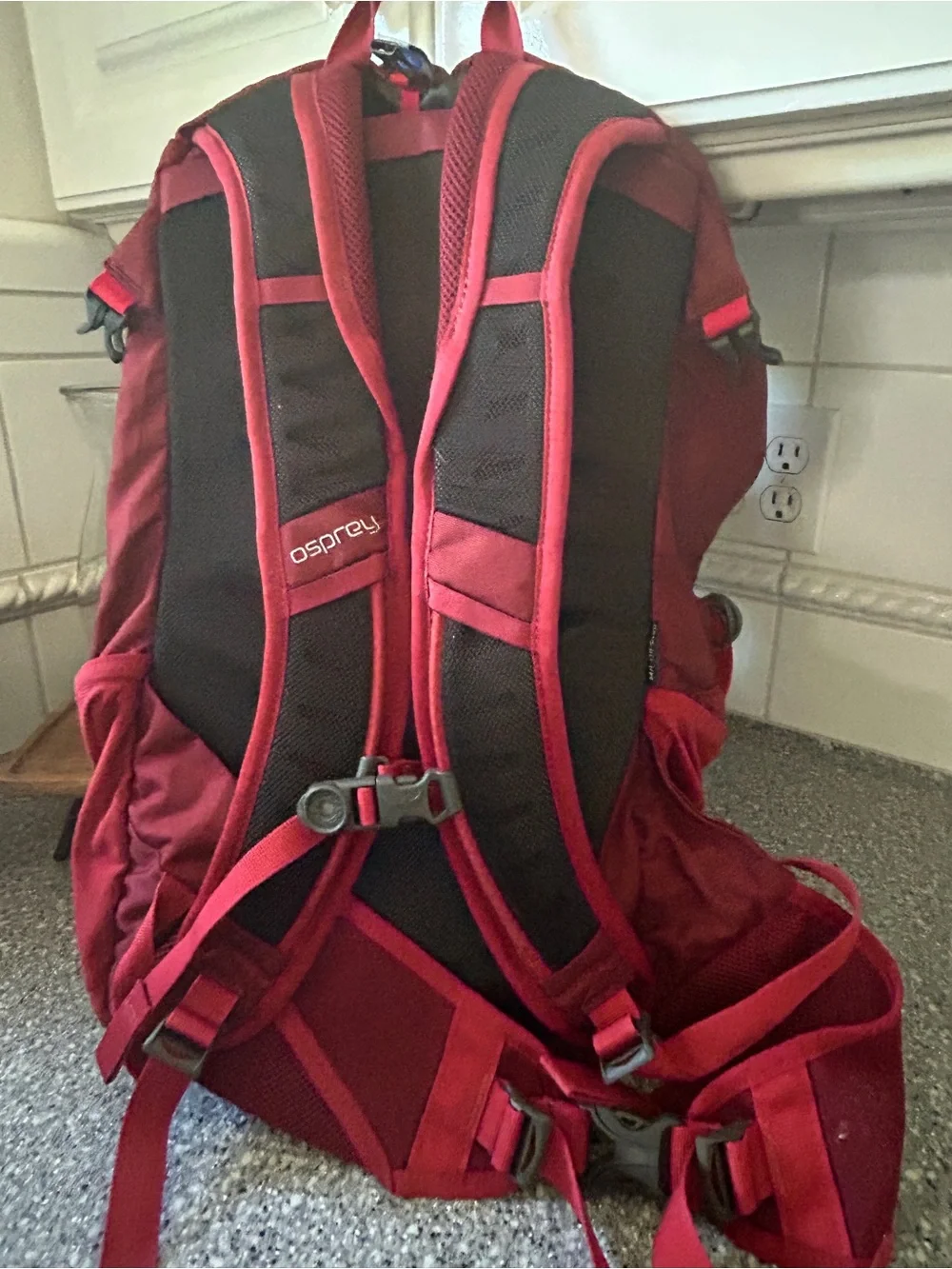 OSPREY durable red
